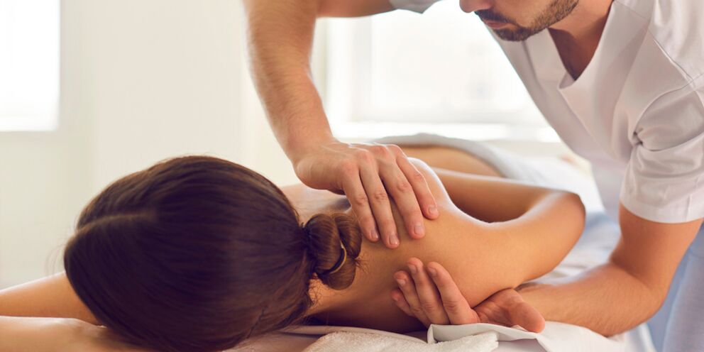 One of the effective methods of treating osteoarthritis of the shoulder joint is massage. 